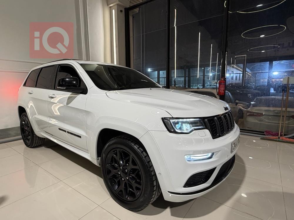 جيب جراند شيروكي